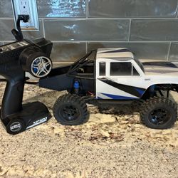 Team Associated CR12 Tioga Trail Truck.