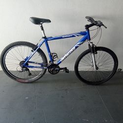 BICYCLE SPECIALIZED 27 SPEED BRAND NEW 