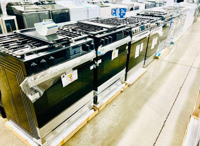 BRAND NEW Stoves Starts From $499 And Up