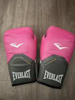 Everlast Women’s Boxing Gloves