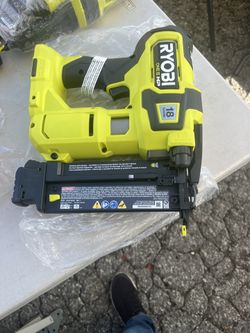 RYOBI ONE+ HP 18V 18-Gauge Brushless Cordless AirStrike Brad Nailer (Tool Only)