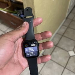 Apple Watch Series 5