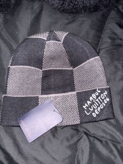 Black Lv Hat