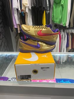 Kobe 5 Protro Undefeated Hall of Fame Size 8.5