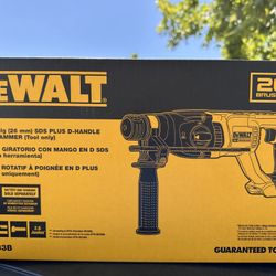 DEWALT 20-volt max 1-in SDS-plus Variable Speed Cordless Rotary Hammer Drill