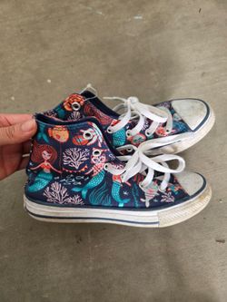 Converse Chuck Taylor Girls' Shoes Size 1