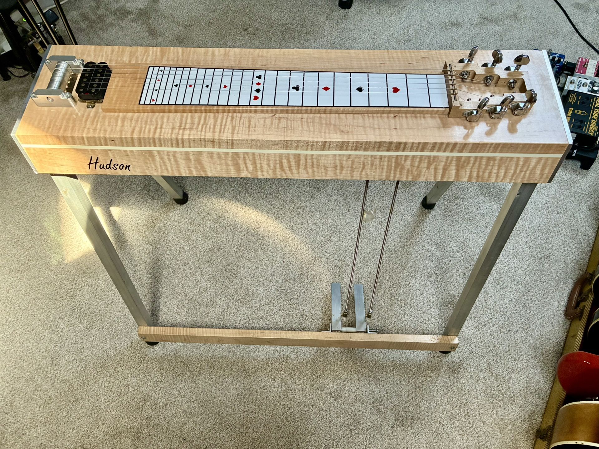 Hudson Pedal Steel with Case And Volume