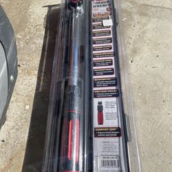 Brand New Torque Wrench, M198 10-100 Ft Pounds 