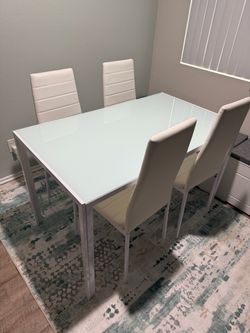 Table and Chairs (4) (white)