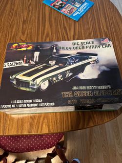 Atlantis 1/16 Scale Green Elephant Chevy Vega World Champion Funny Car Model Kit Open Never Used