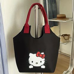Hello Kitty Shoulder Bag!