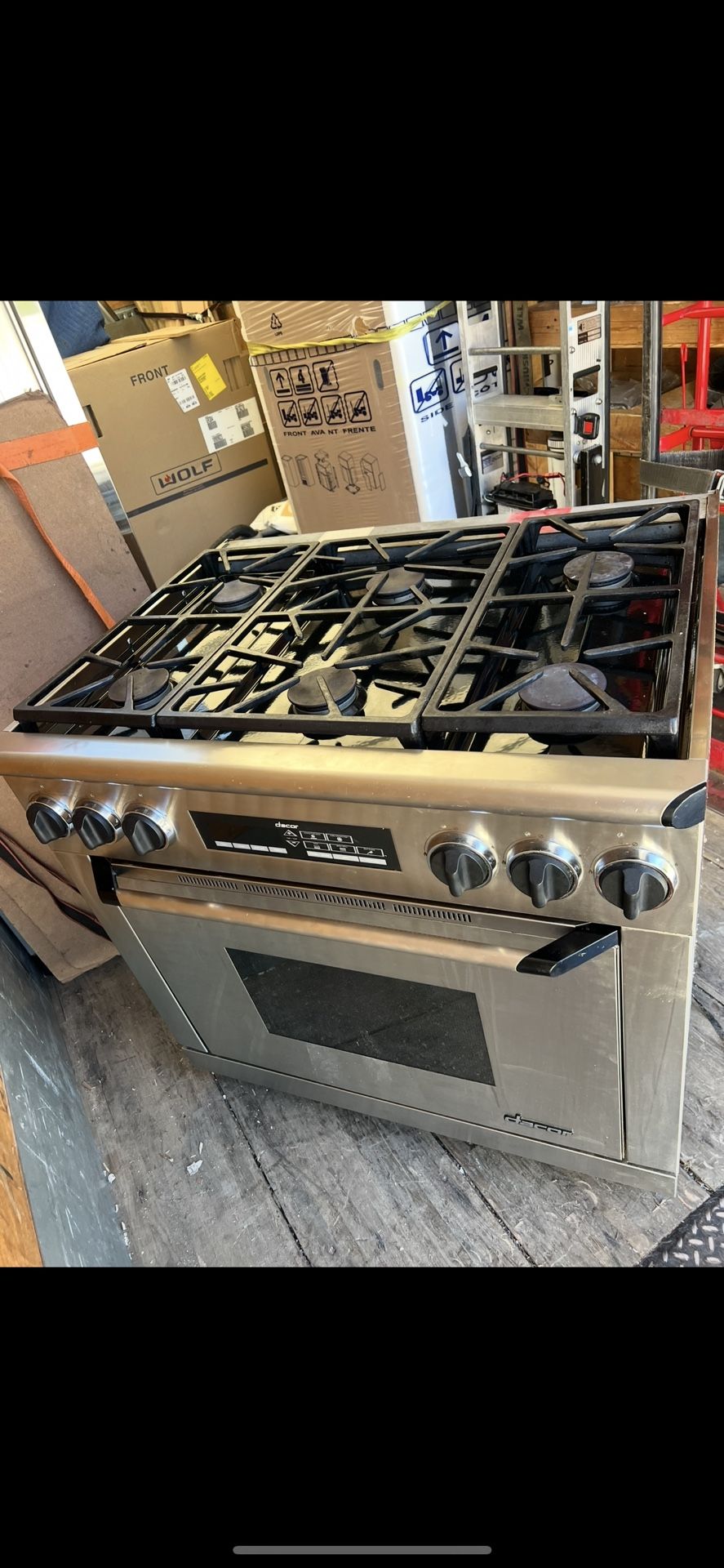 36" Dacor 6-Burner Gas Range