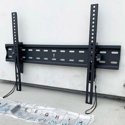 (Brand New) $15 TV Wall Mount for 37-75 Inches TVs Tilt Bracket VESA 600x400mm, Weight Capacity 110 lbs