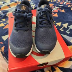 Nike Sneakers Kids Youth Size 4.5 Shoes Blue Mesh Star Runner 2.0 Womens 6