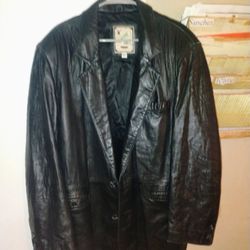 Leather Jacket Size Large Send Offerd