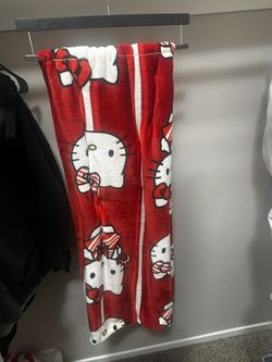 Hello Kitty Blanket