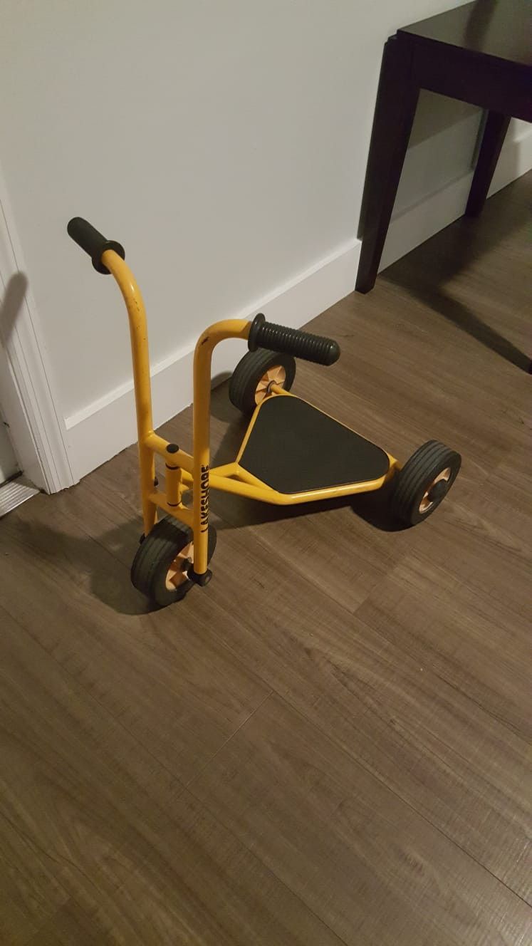 Lakeshore scooter