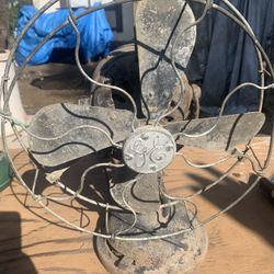 P/U 1901 General Electric Oscillating Fan