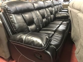 Brand new black recliner sofa and Loveseat