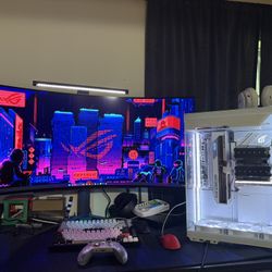 1440p Gaming PC with Monitor And Accessories 