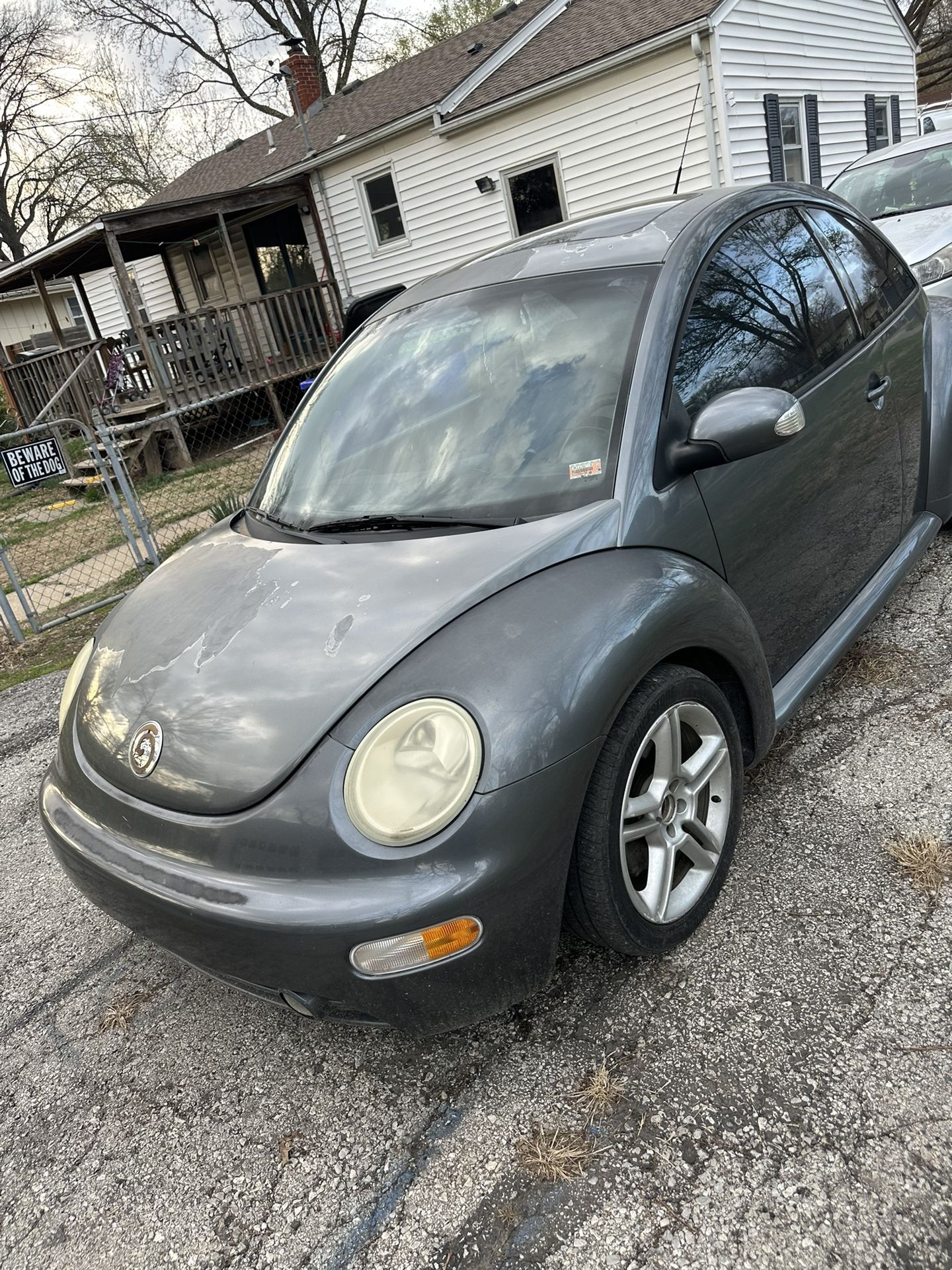 2004 Volkswagen New Beetle