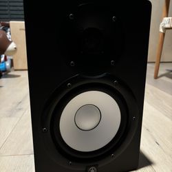 Yamaha Studio Speaker Model HS7