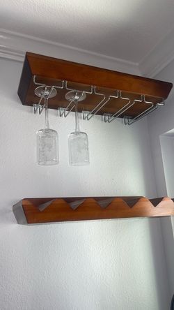 Wall-Mounted Wood Wine Glass Rack