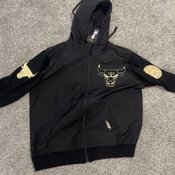 Black and gold Chicago Bulls Hoodie/Jacket