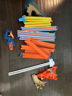 Hot Wheels tracks