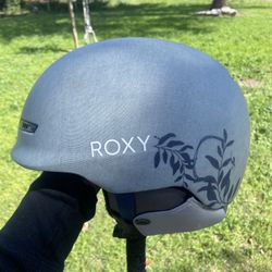 Youth Girl Roxy Snowboarding Helmet