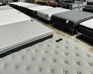 Queen Mattress Brand New! Starts at $100 Fast Pickup!