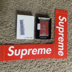 Supreme Swarovski Zippo