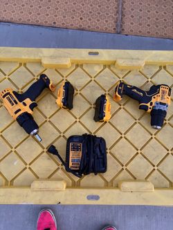 DeWalt 12V Drill Set with Batteries and Charger