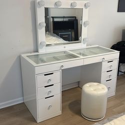 White LED Vanity. 🚚WE DELIVER🚚