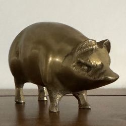 Cute Little 3-1/2” Long Vintage Solid Brass Collectible Pig Figurine Paperweight Farmhouse Decor