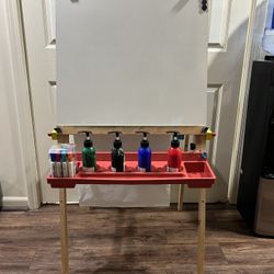 Melissa & Doug Standing Art Easel
