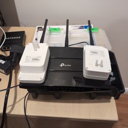 Tplink Ac1750 Router + 2 Mesh RE300 Extenders