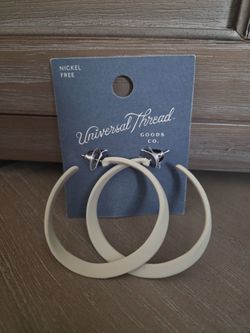 Hoop earrings,  NEW