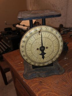 Vintage Scale 