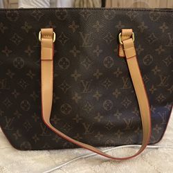 Louis Vuitton Shoulder Bag