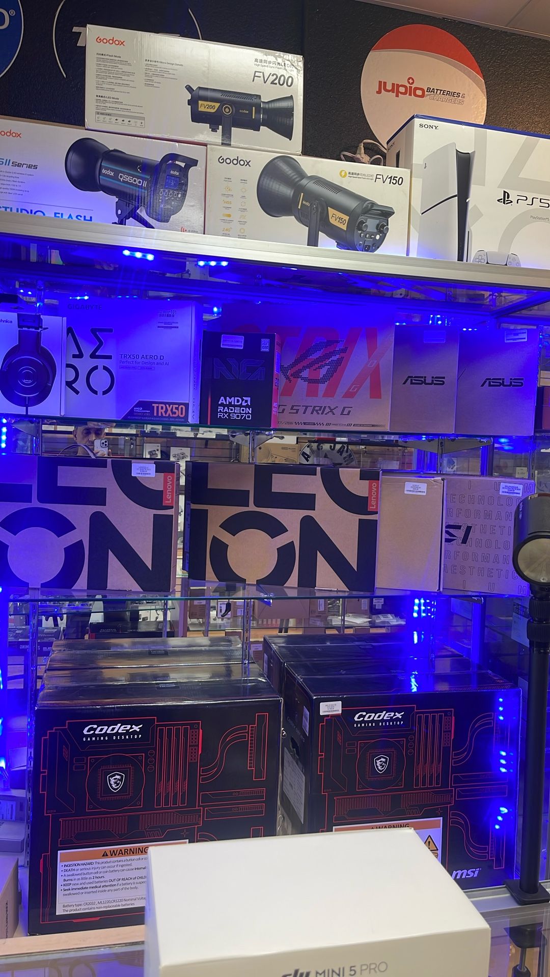 ASUS Rog Strix 16” Ultra 9 32Ram 2Tb SSD RTX 5070ti