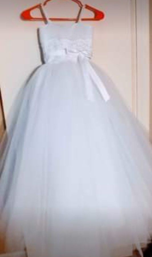 Flower Girl / First Communion Dress. XS