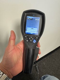 Flir i5 thermal image camera