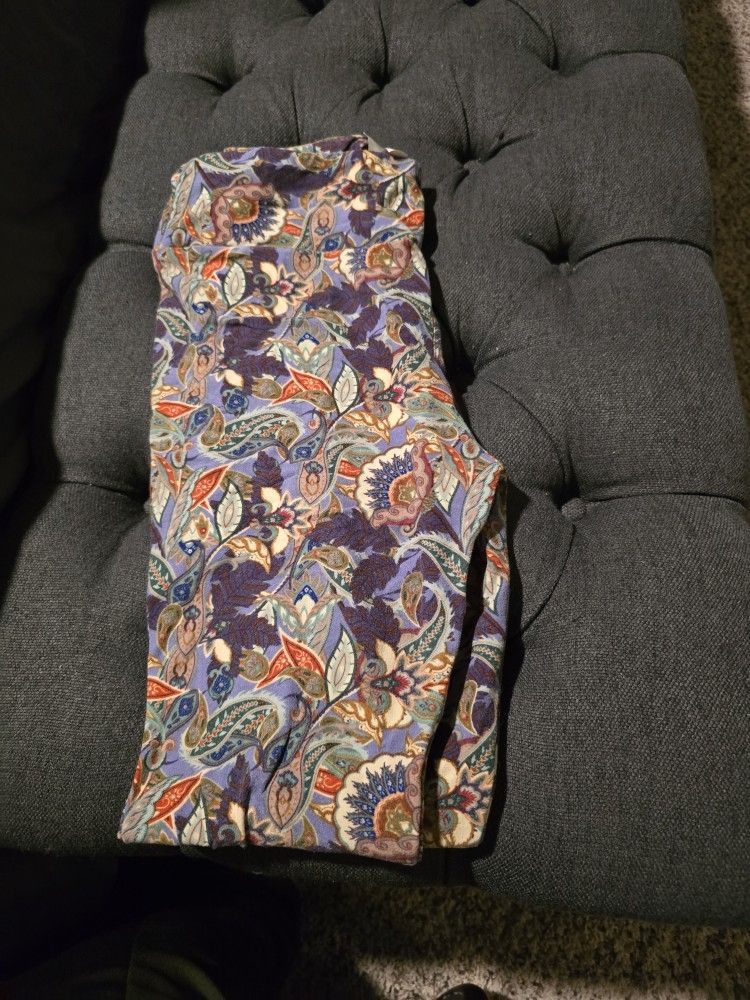 Lularoe Paisley Leggings OS