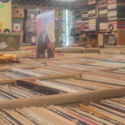 Huge record sale Thursday thu Sunday 9 to 4