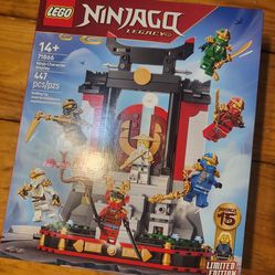 LEGO Ninjago Ninja Character Display 15th Anniversary
