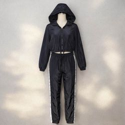 Womens Medium windbreaker set