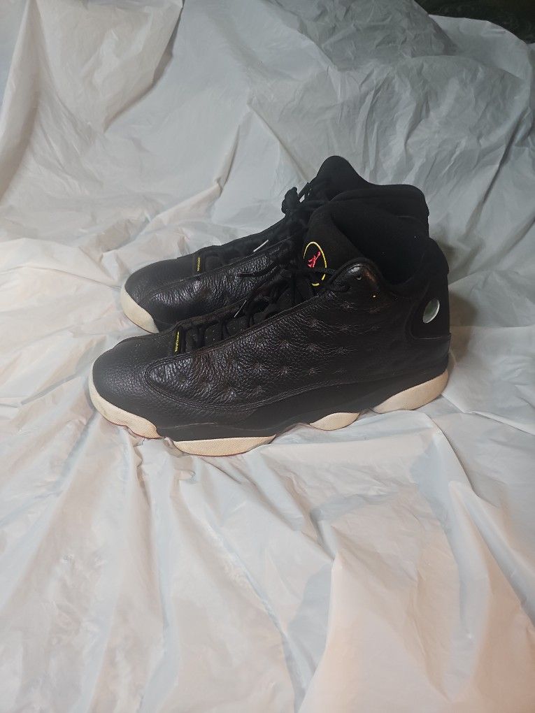 Air Jordan Retro 13 (Size 18)