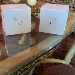 AirPod Pro’s And Airpod 3rd Generation 
