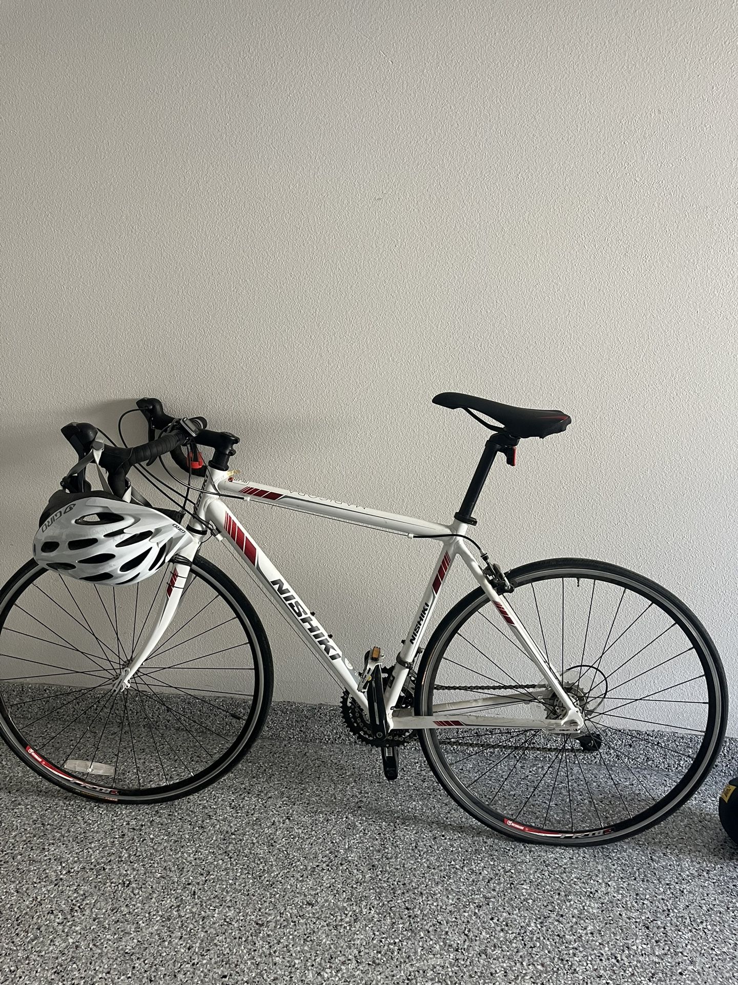 Nishiki Maricopa Road Bike